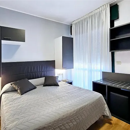 Panorama Hotel 3*